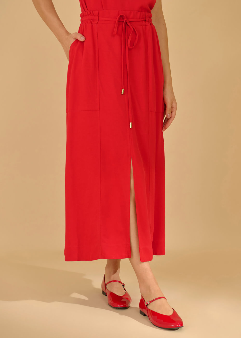 54.11.3605VMT SAIA MIDI EVASÊ C/ RECORTE DETALHADA