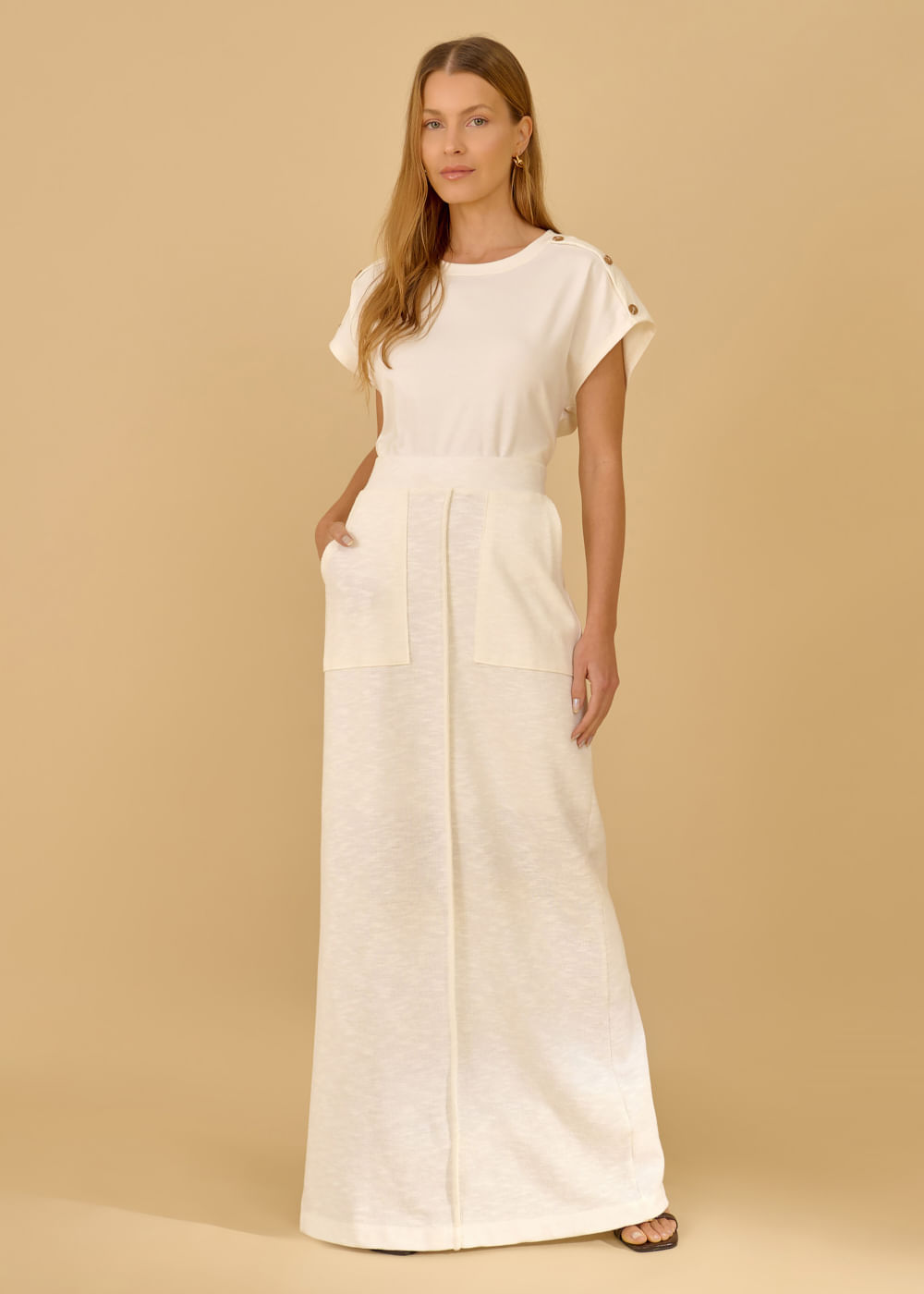 64.30.3601OFW SAIA LONGA RECORTE FRONTAL