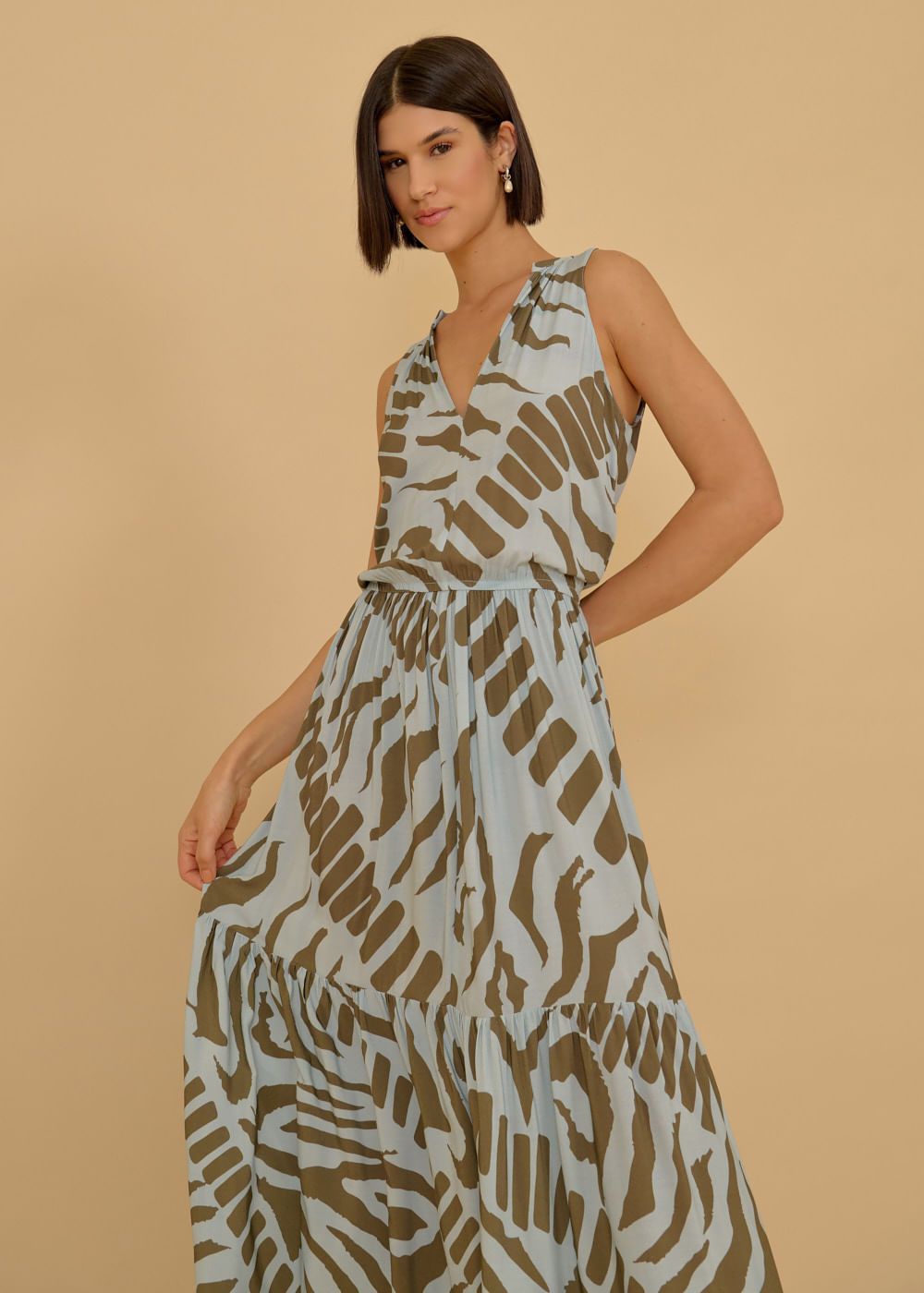 53.50.3601EST VESTIDO LONGUETE DECOTE V ESTAMPA ISOLA BELLA