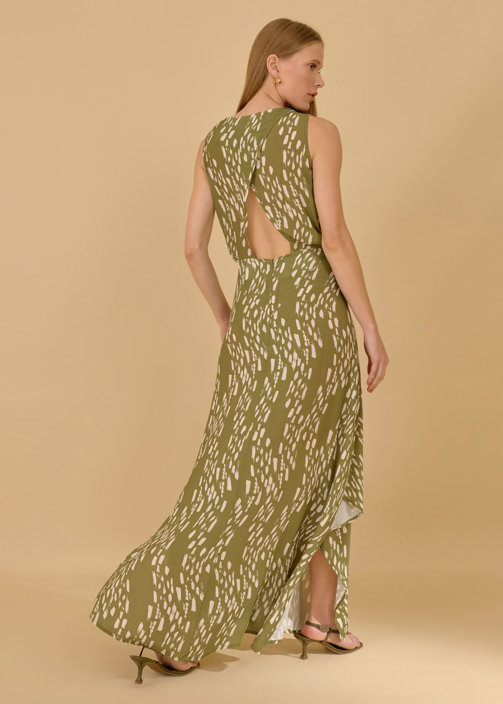 53.50.3620EST VESTIDO LONGO RECORTES ESTAMPA GREEN BRUSHES