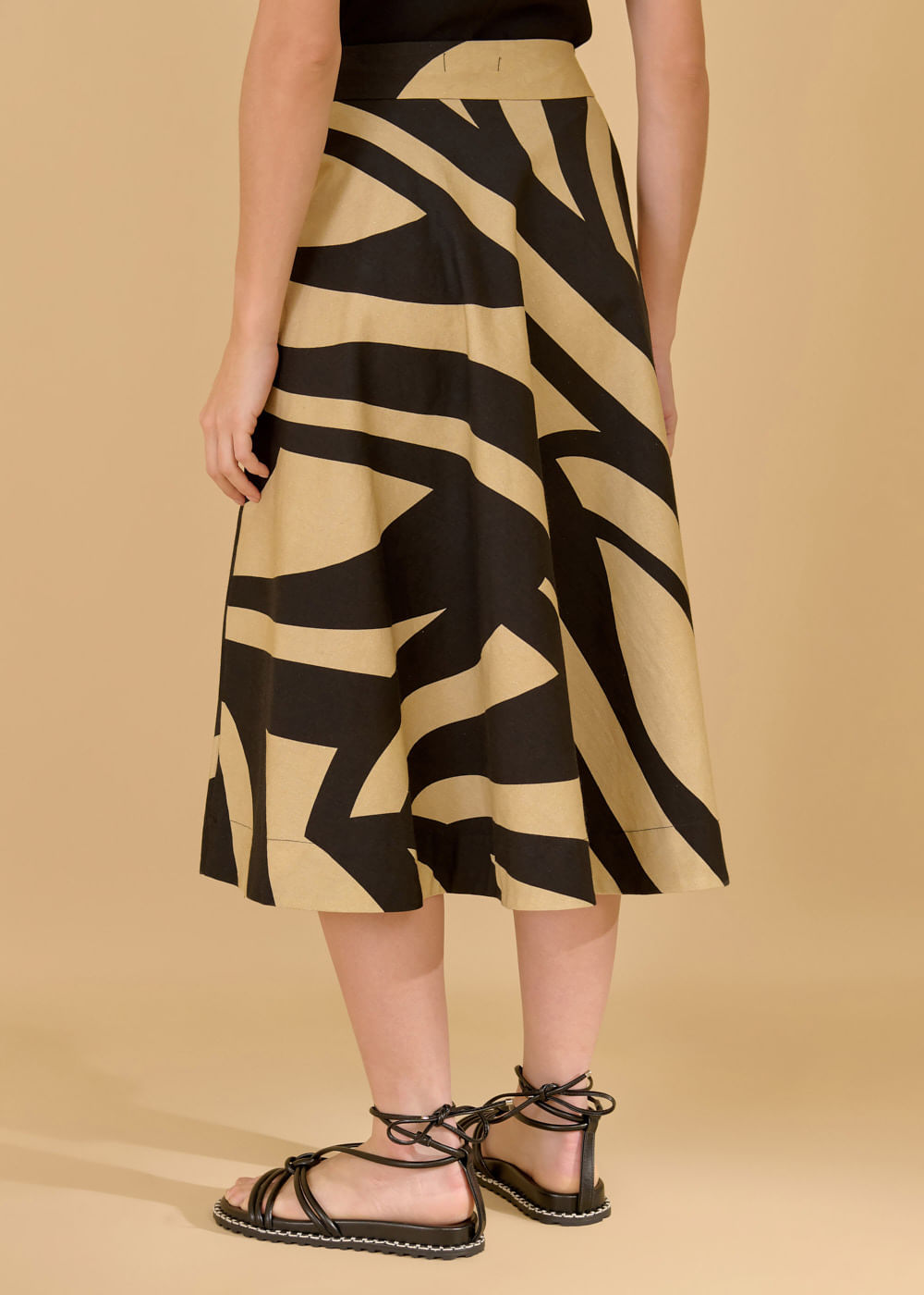 54.21.3607EST SAIA MIDI EVASÊ ESTAMPA LAS PALMAS