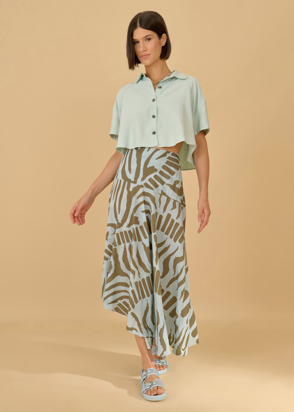 27.40.3605VEA CAMISA CROPPED OVERSIZE - HIGHLINE