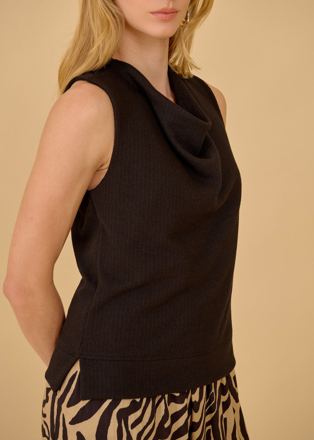 68.40.3602PTO REGATA MALHA DECOTE DEGAGÊ