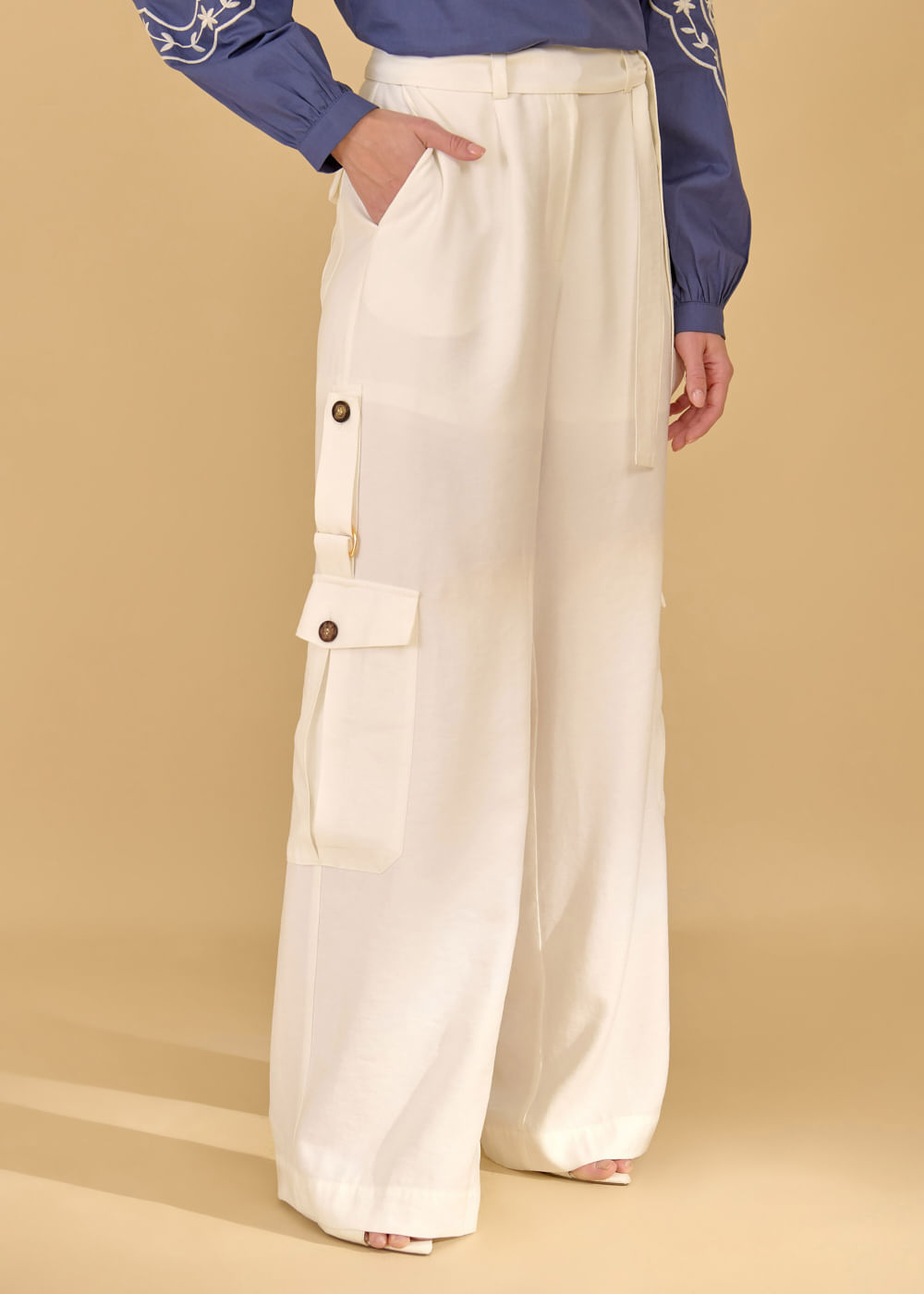 22.23.3609OFW CALÇA ALFAIATARIA CONFORT BOLSOS - HIGHLINE