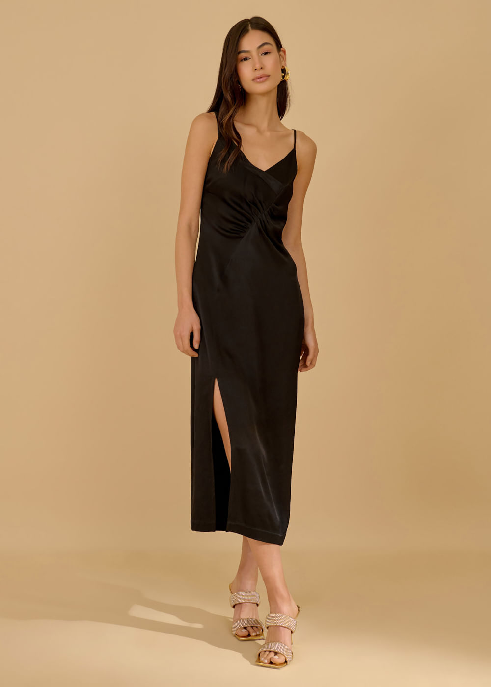 23.10.3602PTO VESTIDO DECOTE V COM PREGAS - HIGHLINE