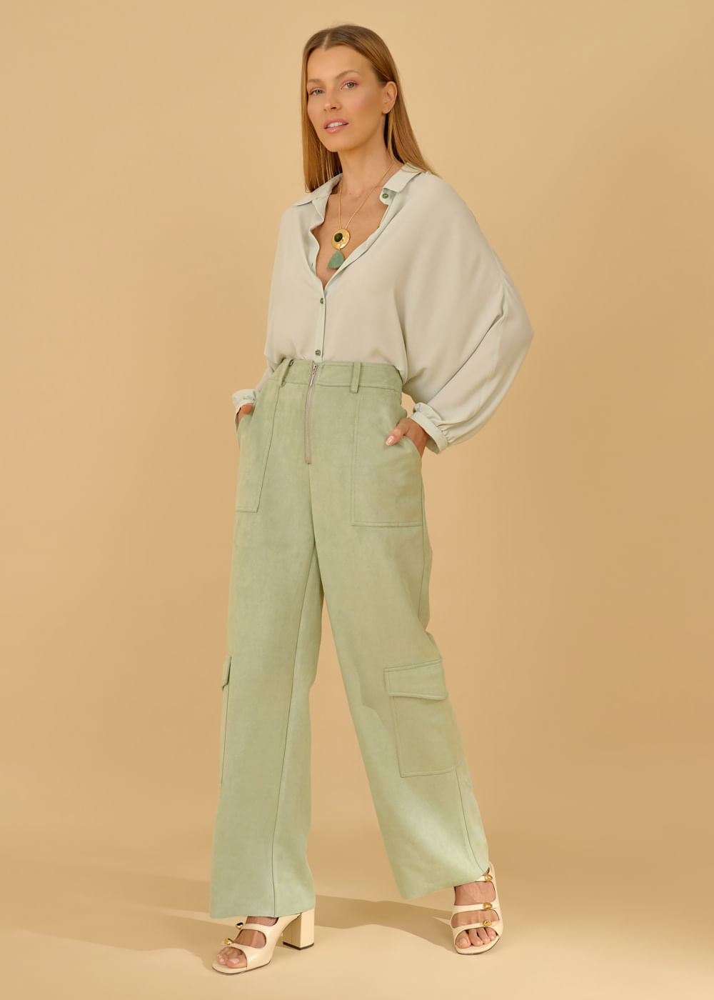 32.20.3606CPL CALÇA CARGO EM SUEDE