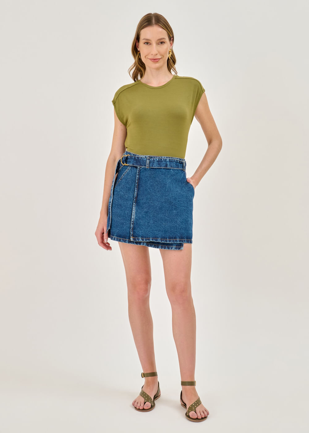 14.20.7401AMA SAIA JEANS TRANSPASSADA COM CINTO