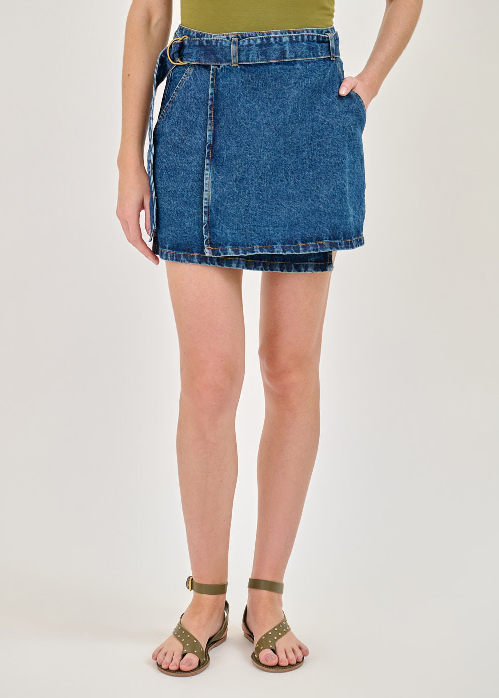 14.20.7401AMA SAIA JEANS TRANSPASSADA COM CINTO