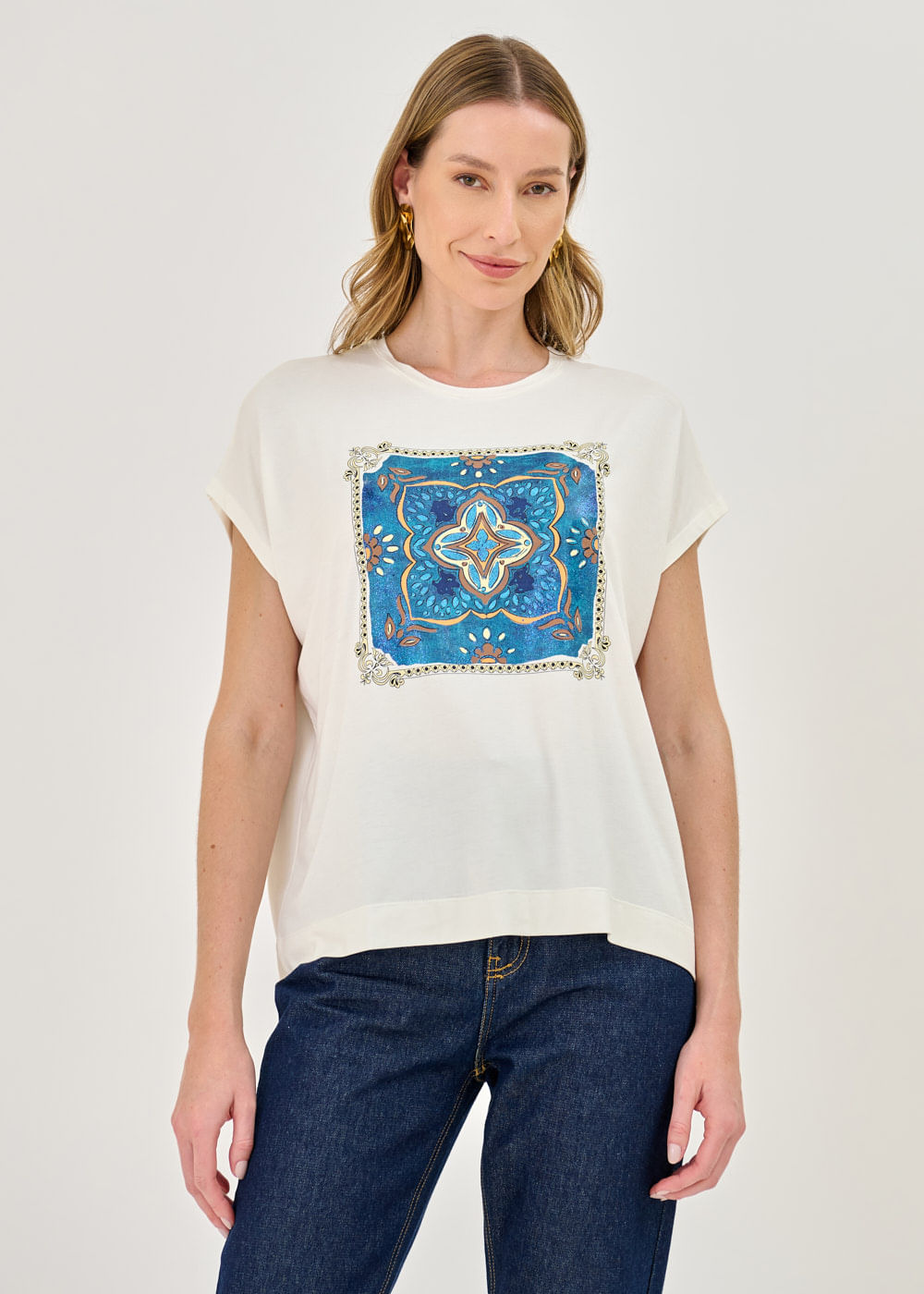 67.44.7202OF1 T-SHIRT MALHA ESTAMPA LENÇO FLORAL