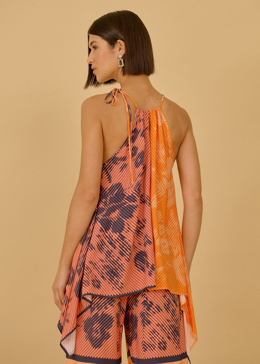 58.20.3621PAP REGATA ASSIMÉTRICA ESTAMPA QUATTRO CANTI