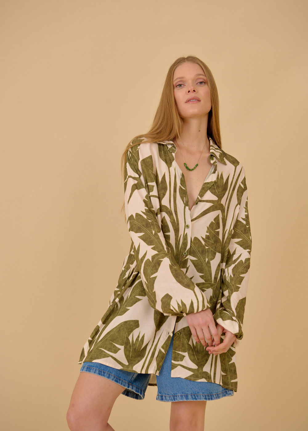 55.20.3605EST CAMISA OVERSIZED ESTAMPA DREAMLAND