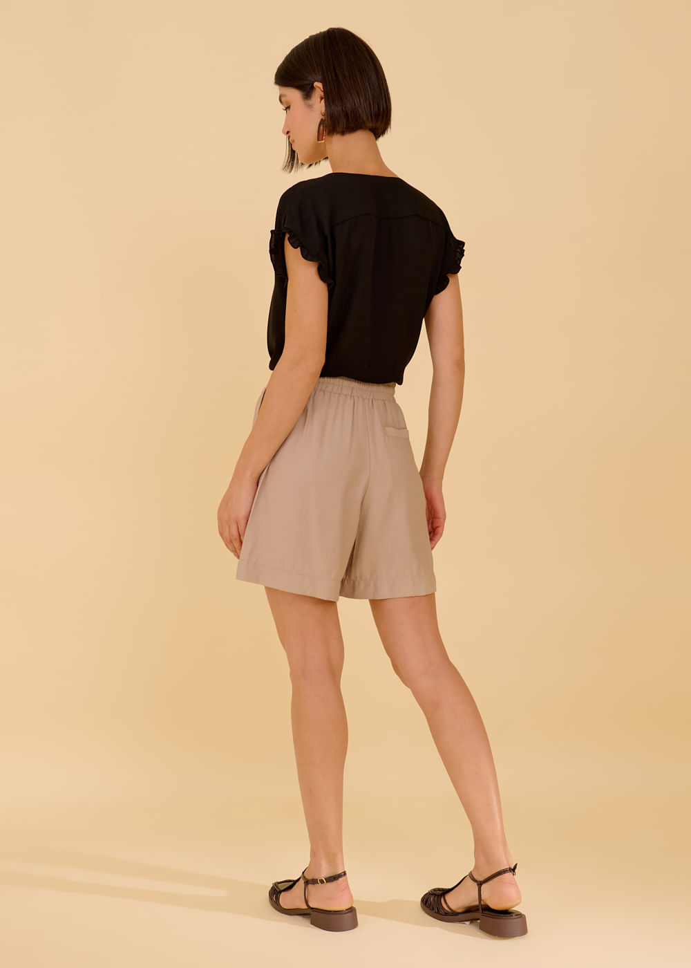 22.50.3618ARE SHORTS ALFAIATARIA DETALHADO