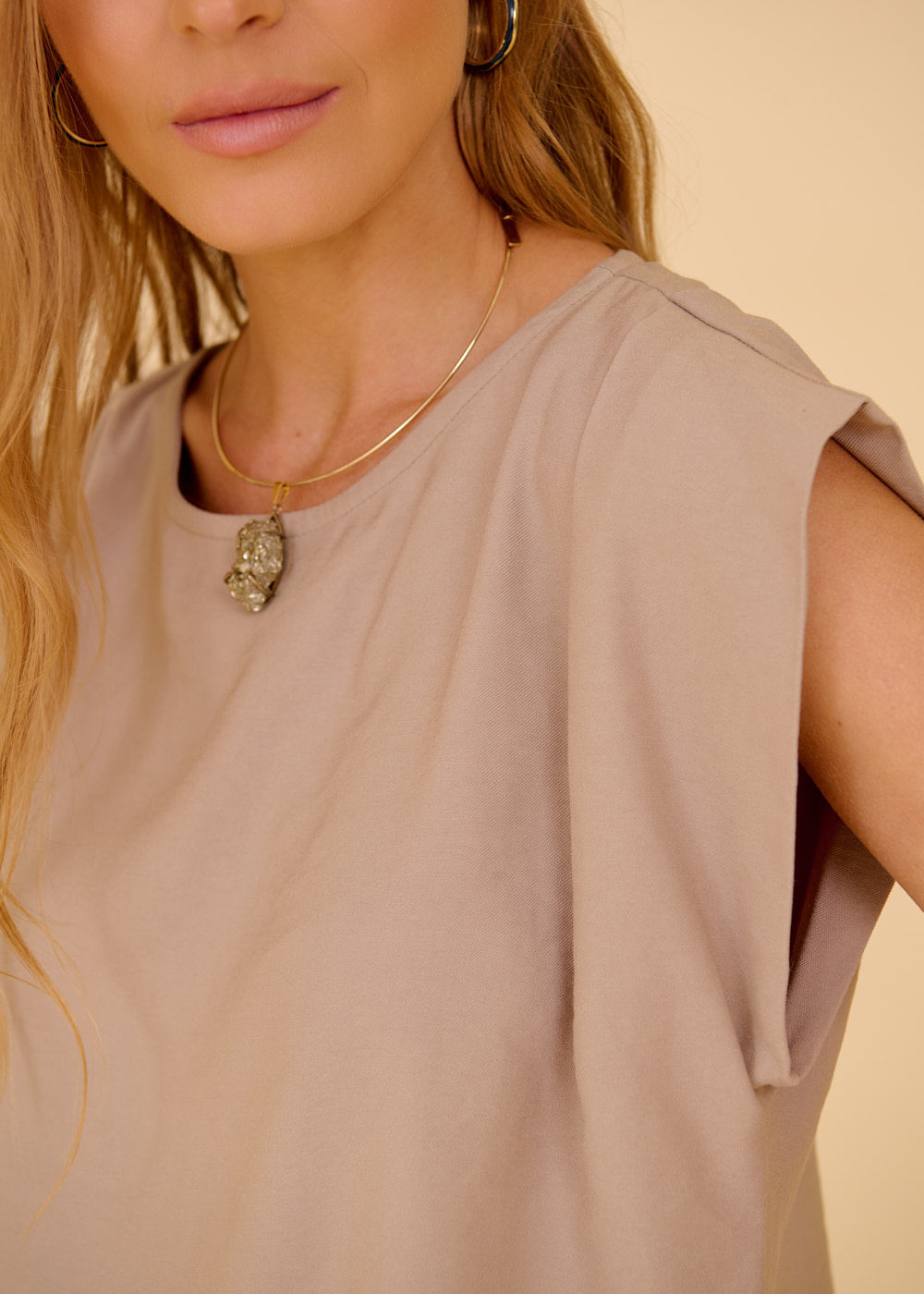 27.40.3607ARE BLUSA ALFAIATARIA M/C DETALHADA
