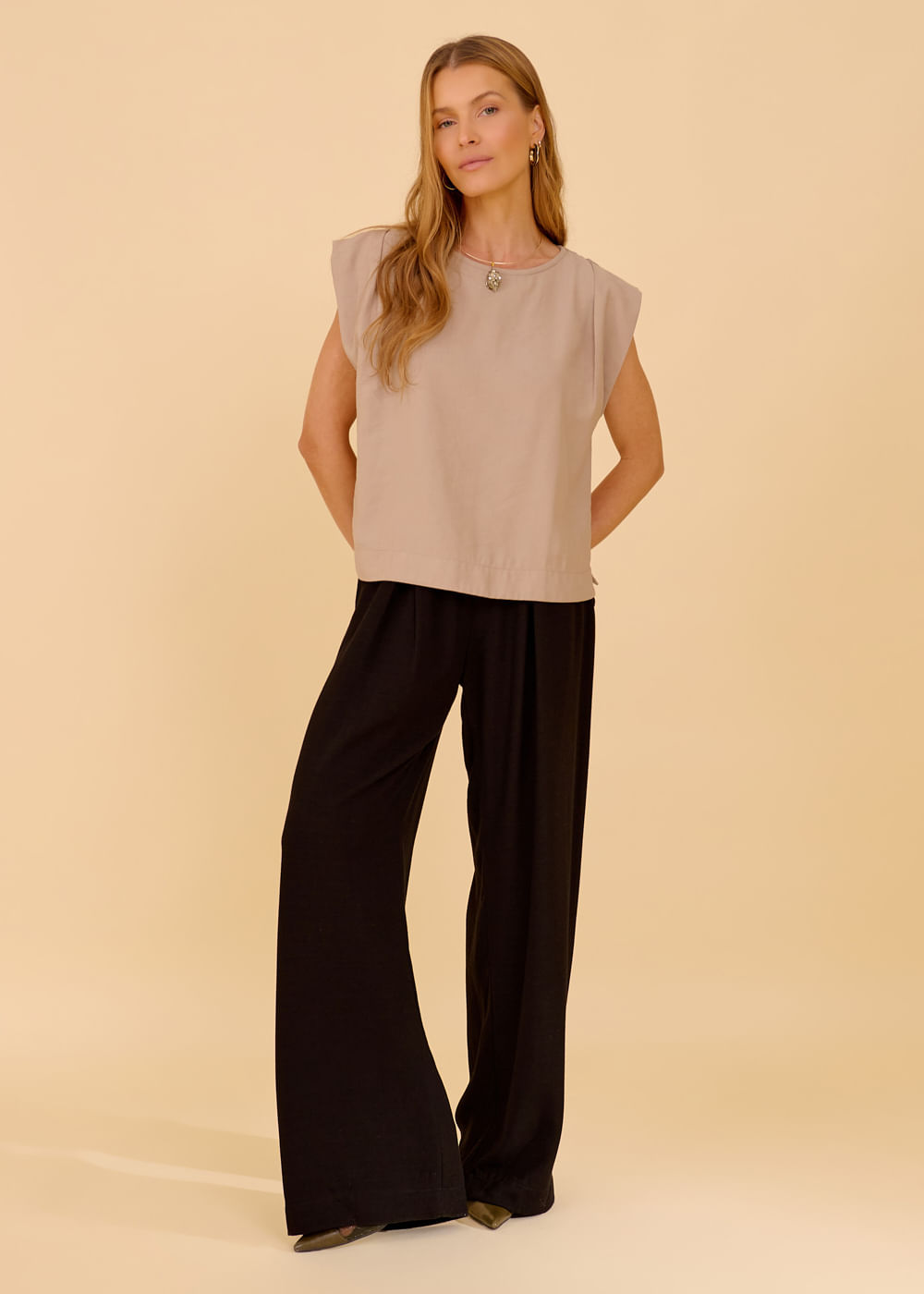 27.40.3607ARE BLUSA ALFAIATARIA M/C DETALHADA