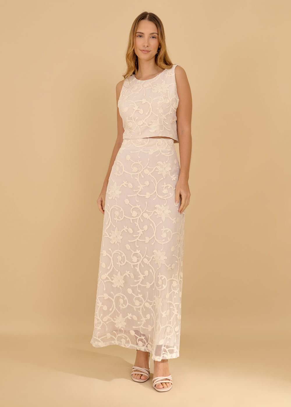 54.30.3608CRU SAIA LONGA TULE BORDADO - HIGHLINE