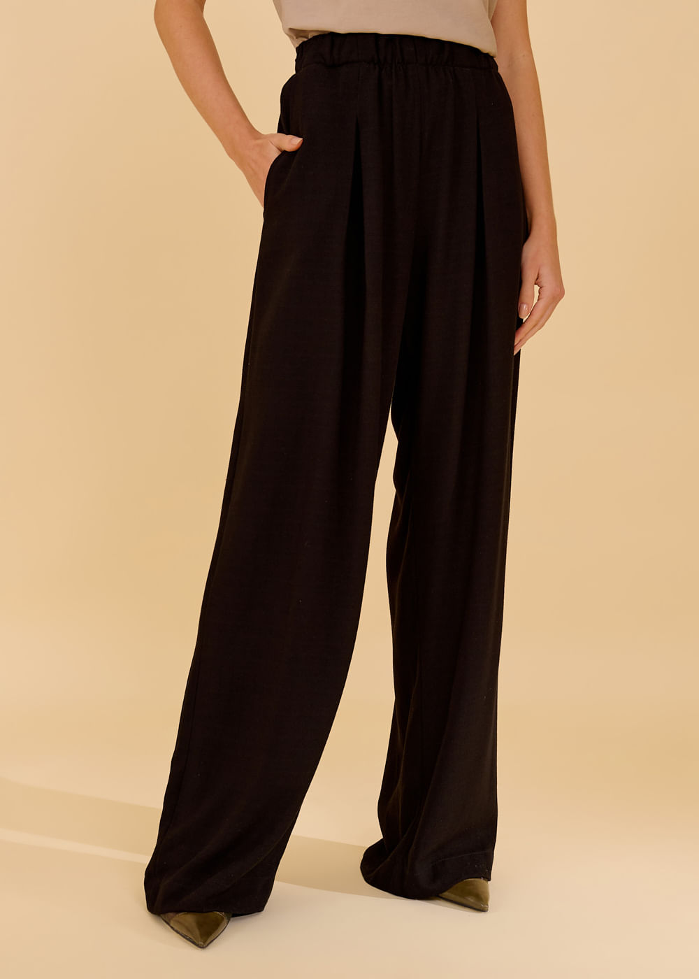 52.10.3617PTO CALÇA PANTALONA DETALHADA