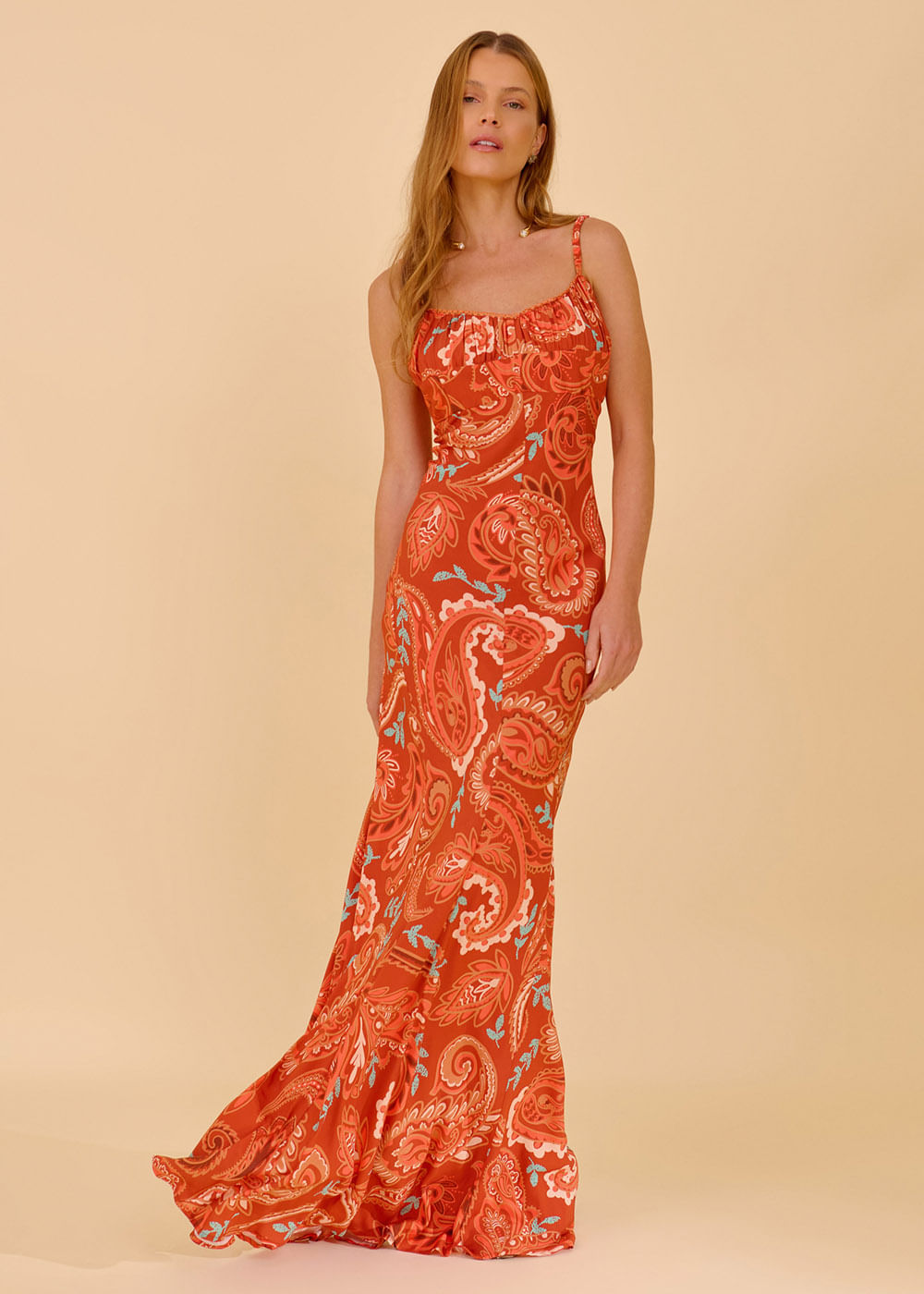 53.50.3639EST VESTIDO LONGO DETALHADO ESTAMPA TAÍPE