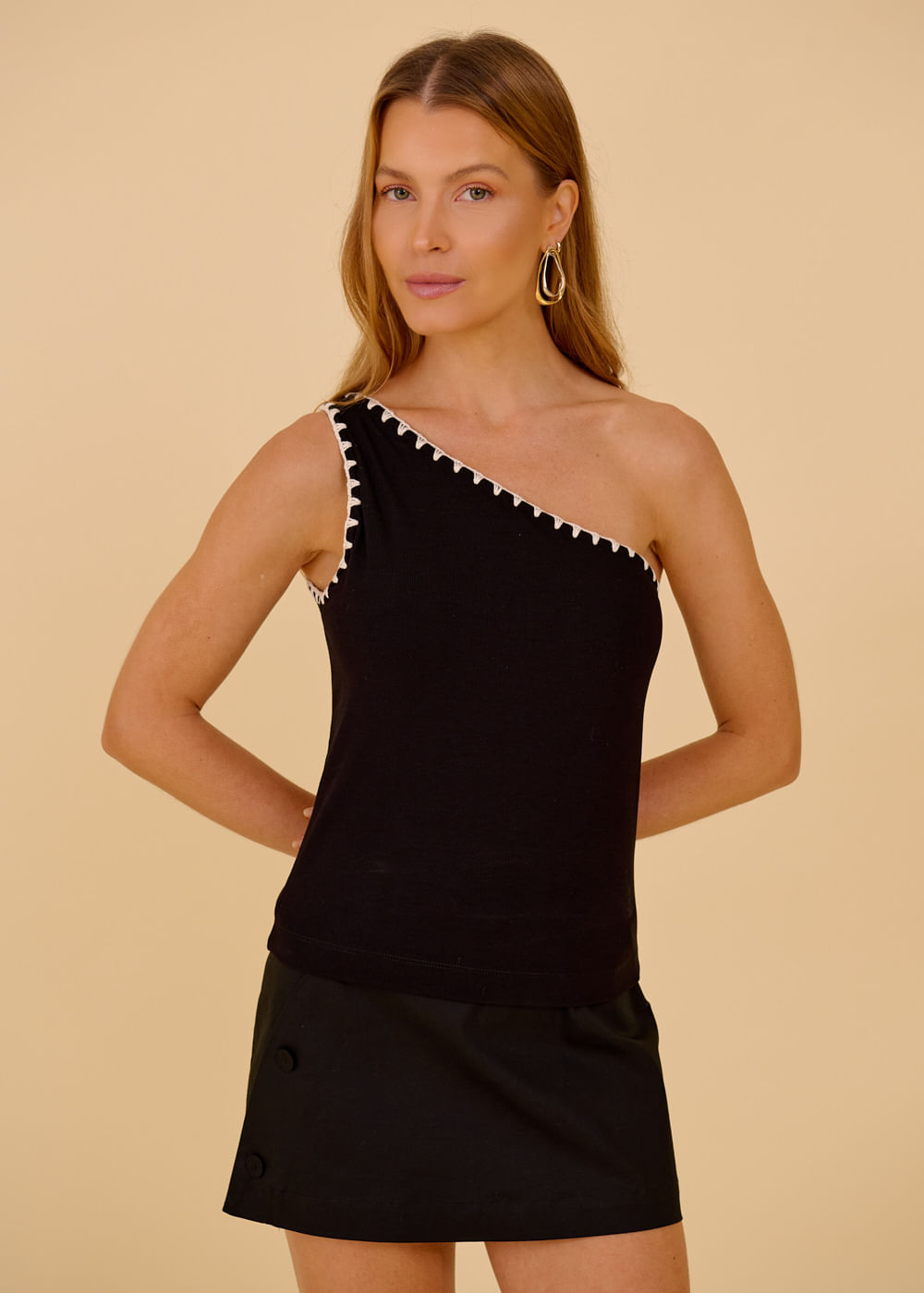 68.40.3617PTO REGATA CROCHÊ OMBRO ÚNICO