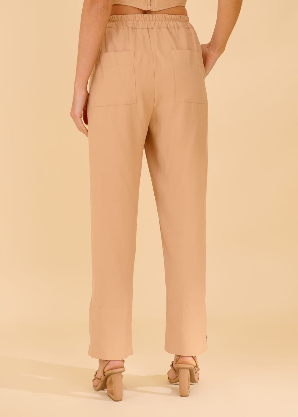 22.21.3609CLI CALÇA COMFORT ZIPER NA BARRA  - HIGHLINE