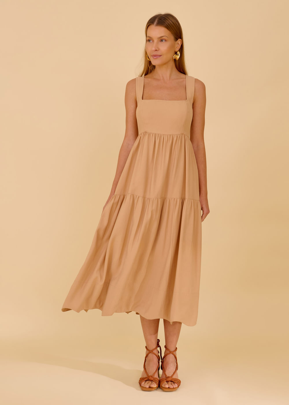 23.11.3601CLI VESTIDO MIDI DECOTE QUADRADO - HIGHLINE
