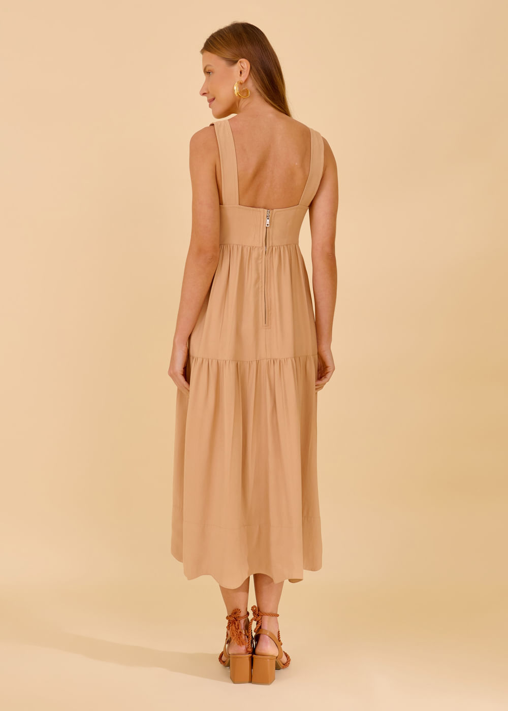 23.11.3601CLI VESTIDO MIDI DECOTE QUADRADO - HIGHLINE