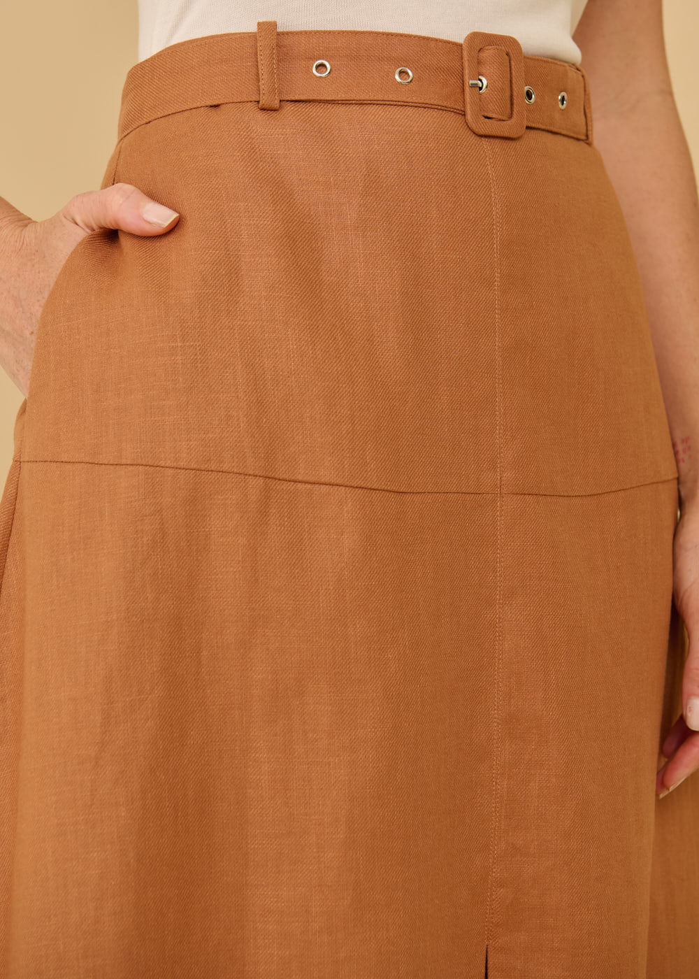 24.21.3607TRC SAIA MIDI ALFAIATARIA COM CINTO