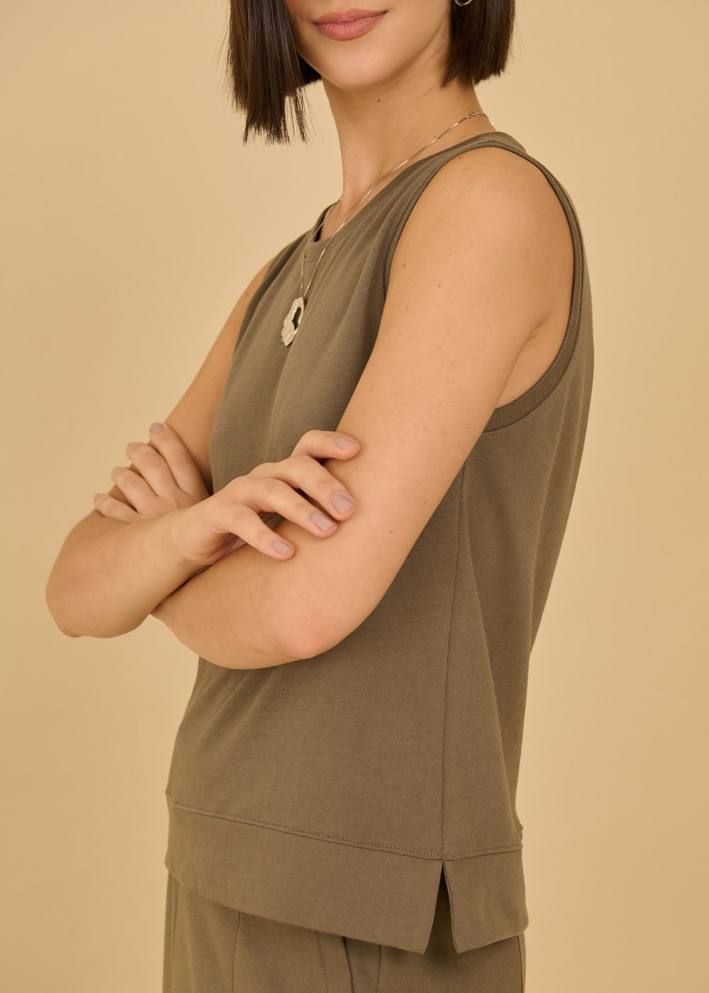 68.40.3612OLI REGATA LISA COM FENDAS