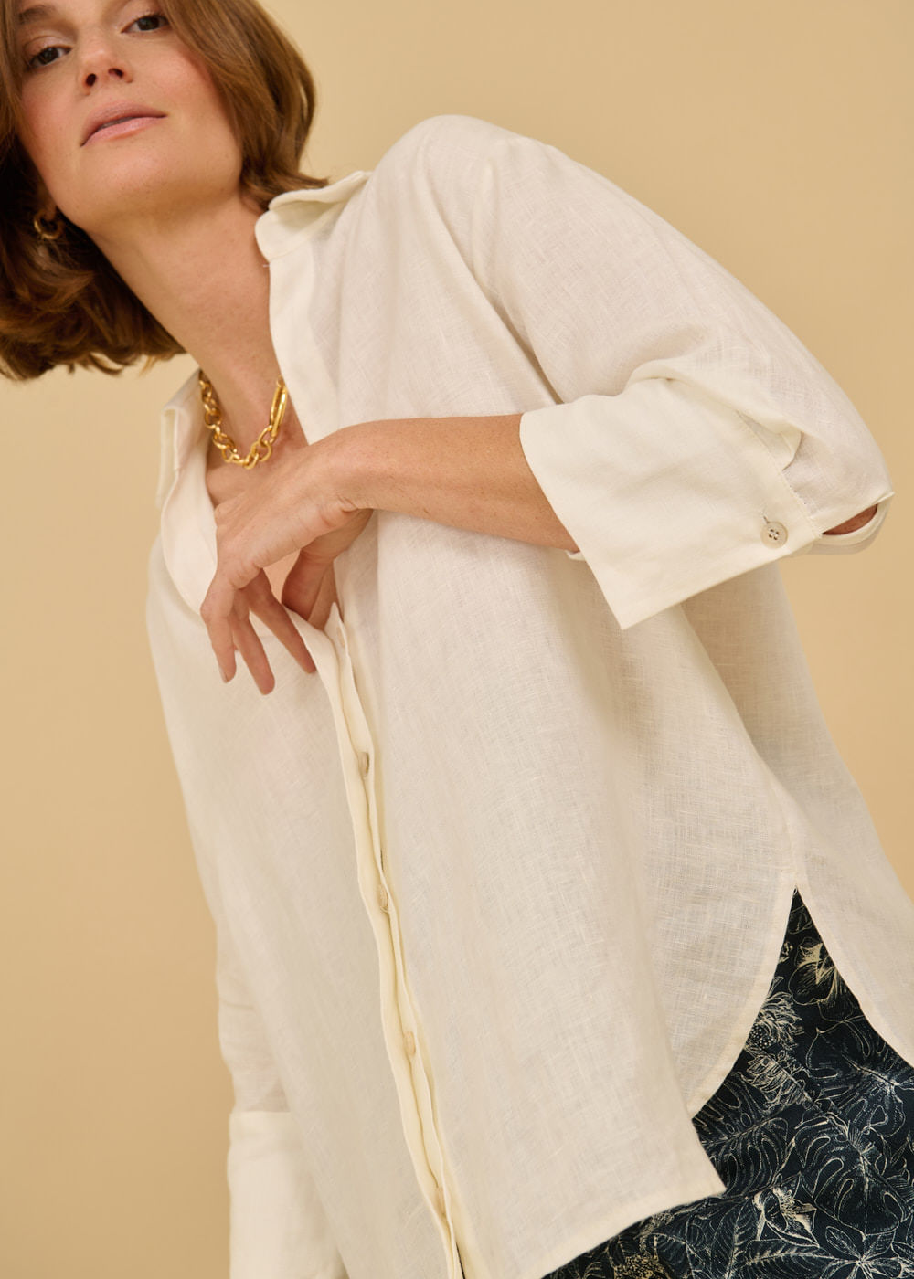 55.40.3607OFW CAMISA OVERSIZED MANGA 7/8 EM LINHO