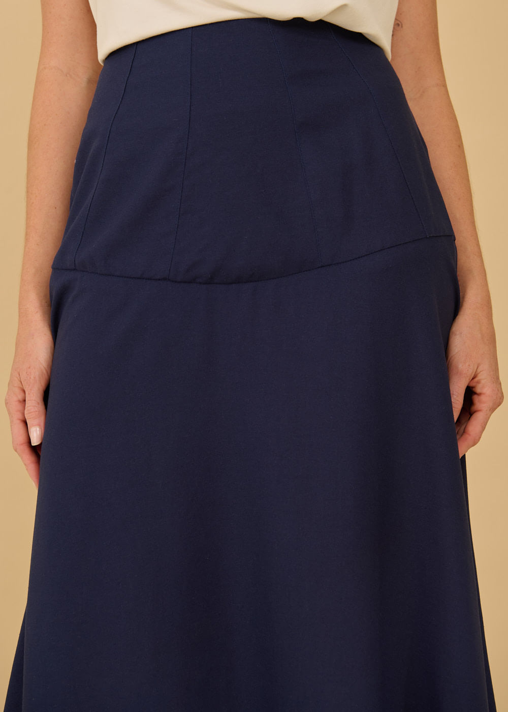 54.11.3604MAR SAIA MIDI DETALHE PALA COM RECORTES