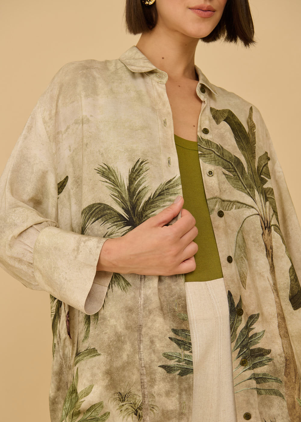 55.20.3604EST CAMISA OVERSIZED ESTAMPA RICE TERRACE