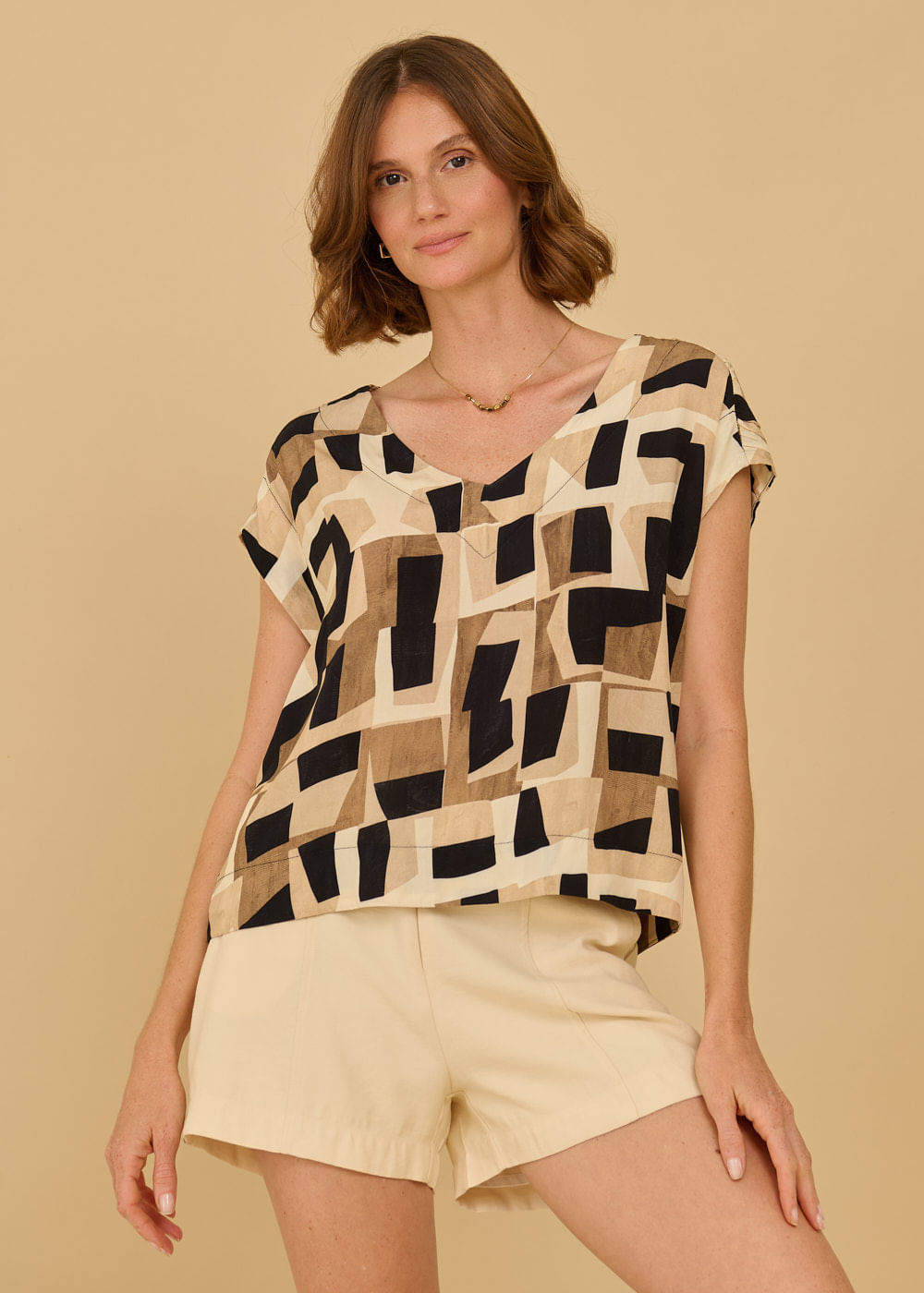 57.20.3609EST BLUSA M/C ESTAMPA EL CASTILLO