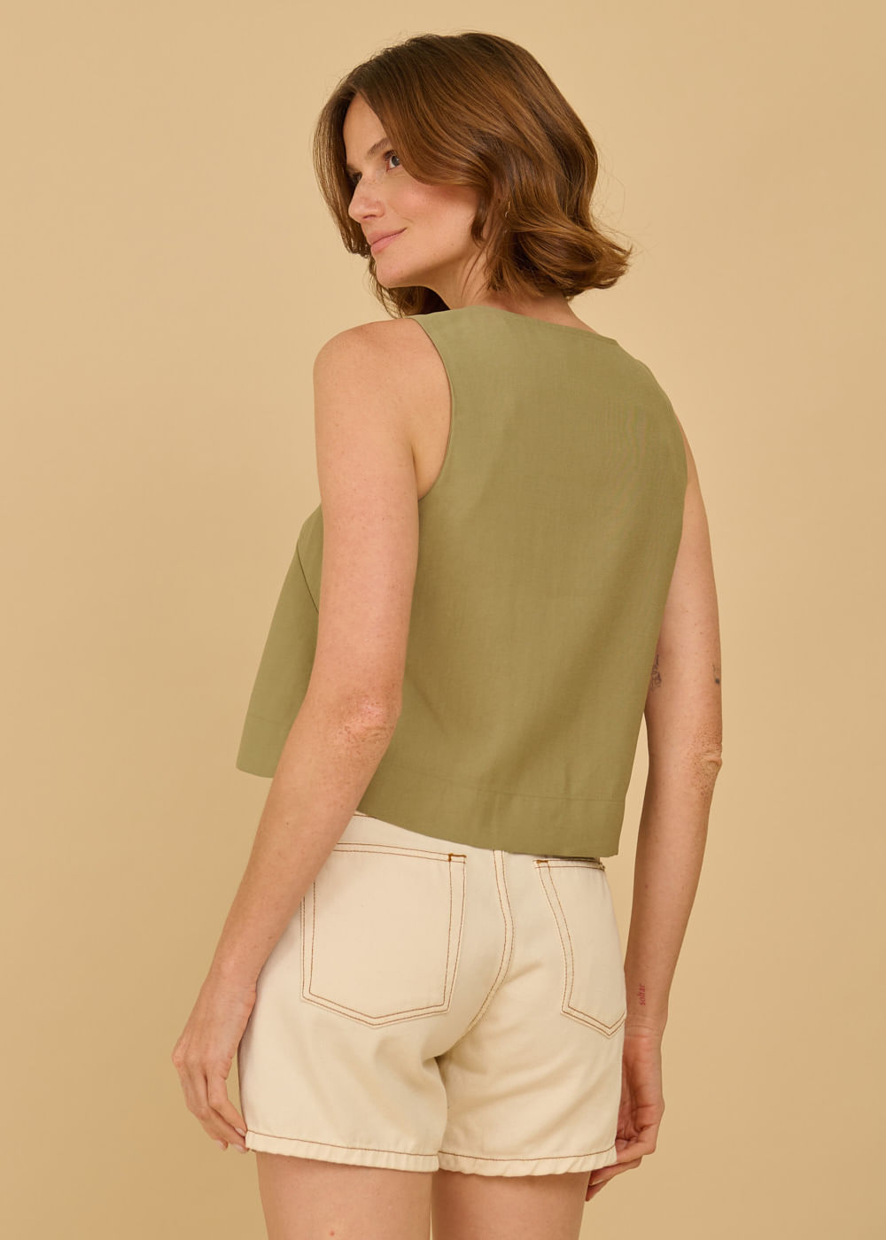 28.40.3617OLI REGATA ALFAIATARIA DETALHADA DECOTE V