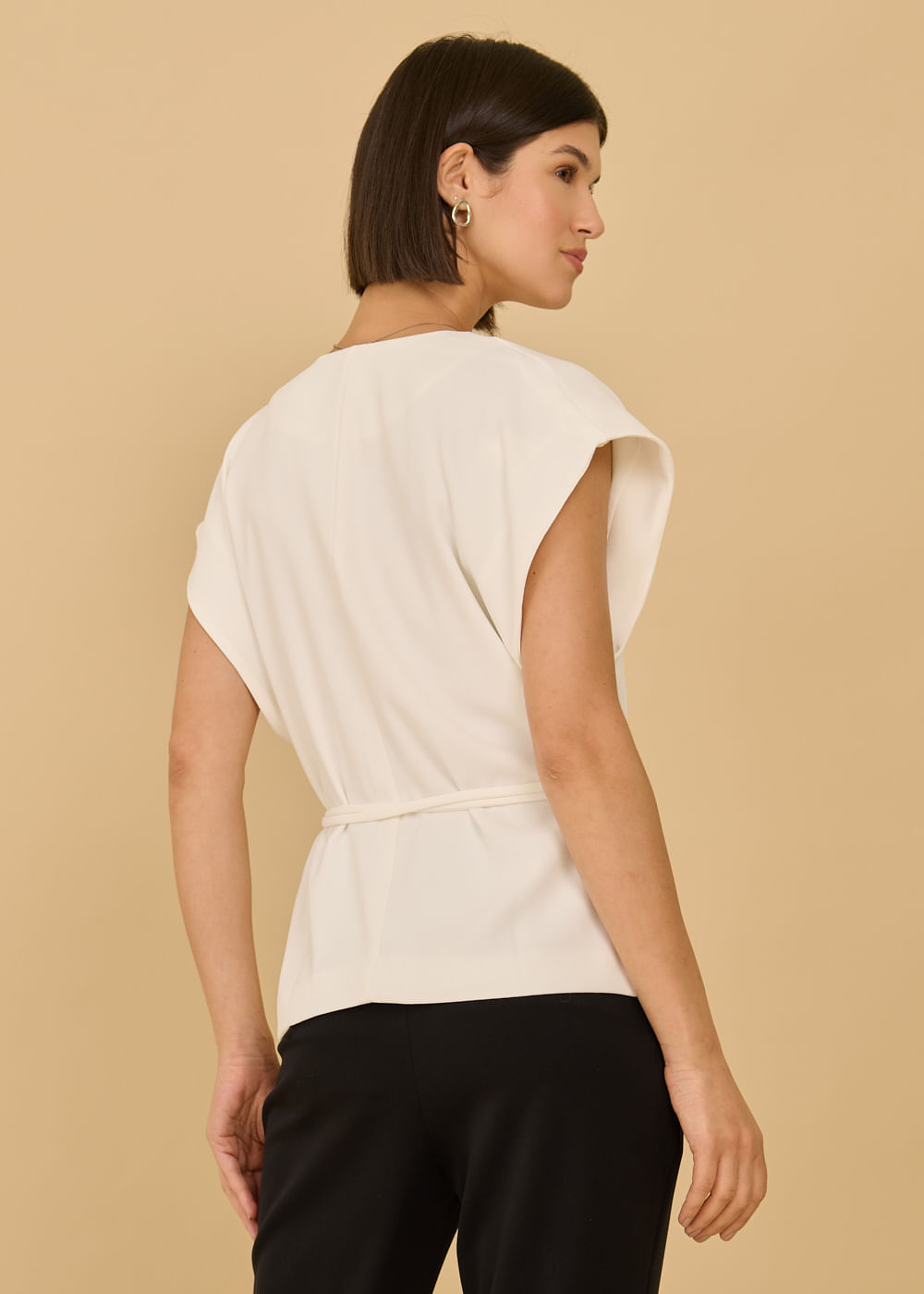 27.40.3603OFW BLUSA COM TRANSPASSE ALFAIATARIA - HIGHLINE