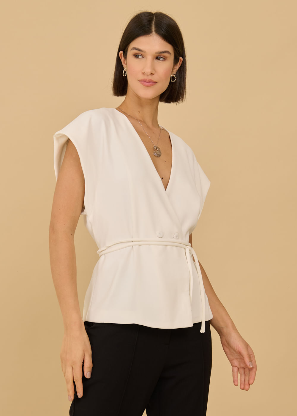 27.40.3603OFW BLUSA COM TRANSPASSE ALFAIATARIA - HIGHLINE