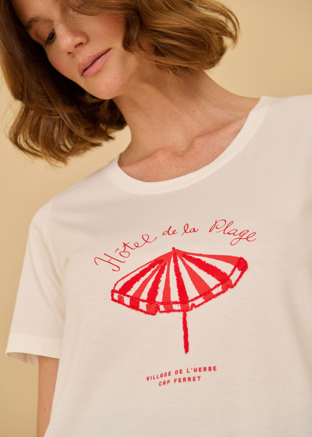 67.41.3606OFW T-SHIRT APLICAÇÃO HÔTEL DE LA PLAGE