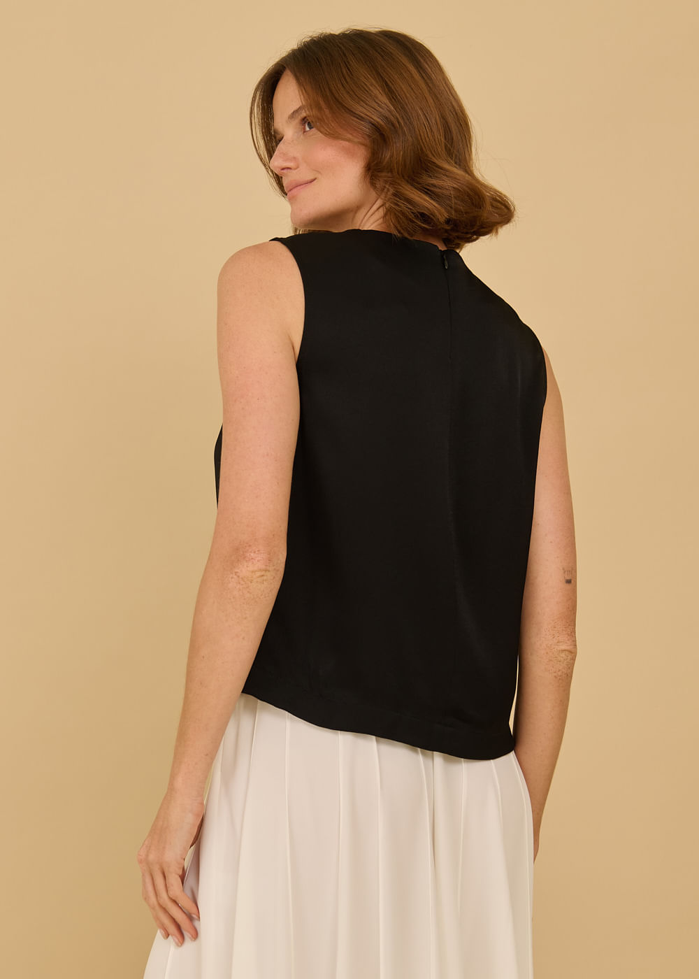 28.40.3601PTO REGATA DECOTE ALTO COM PREGAS - HIGHLINE