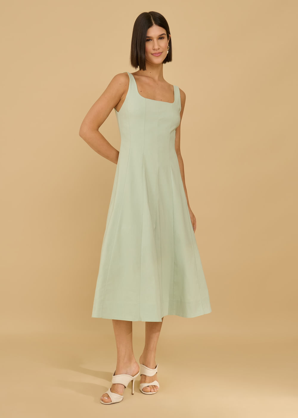 23.10.3608CPL VESTIDO MIDI EVASE ALFAIATARIA