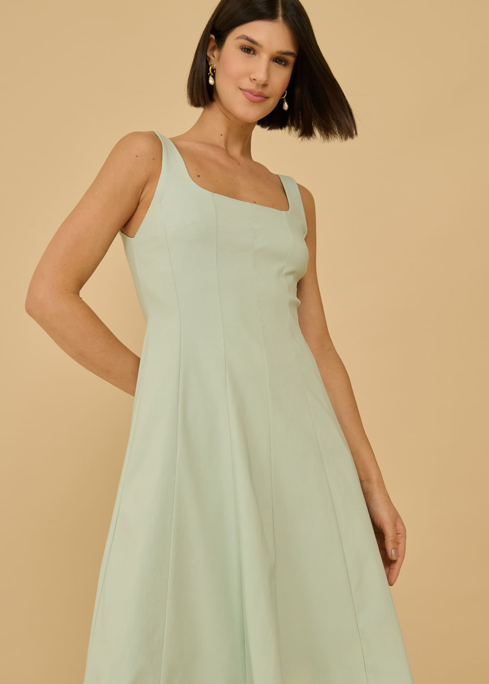 23.10.3608CPL VESTIDO MIDI EVASE ALFAIATARIA