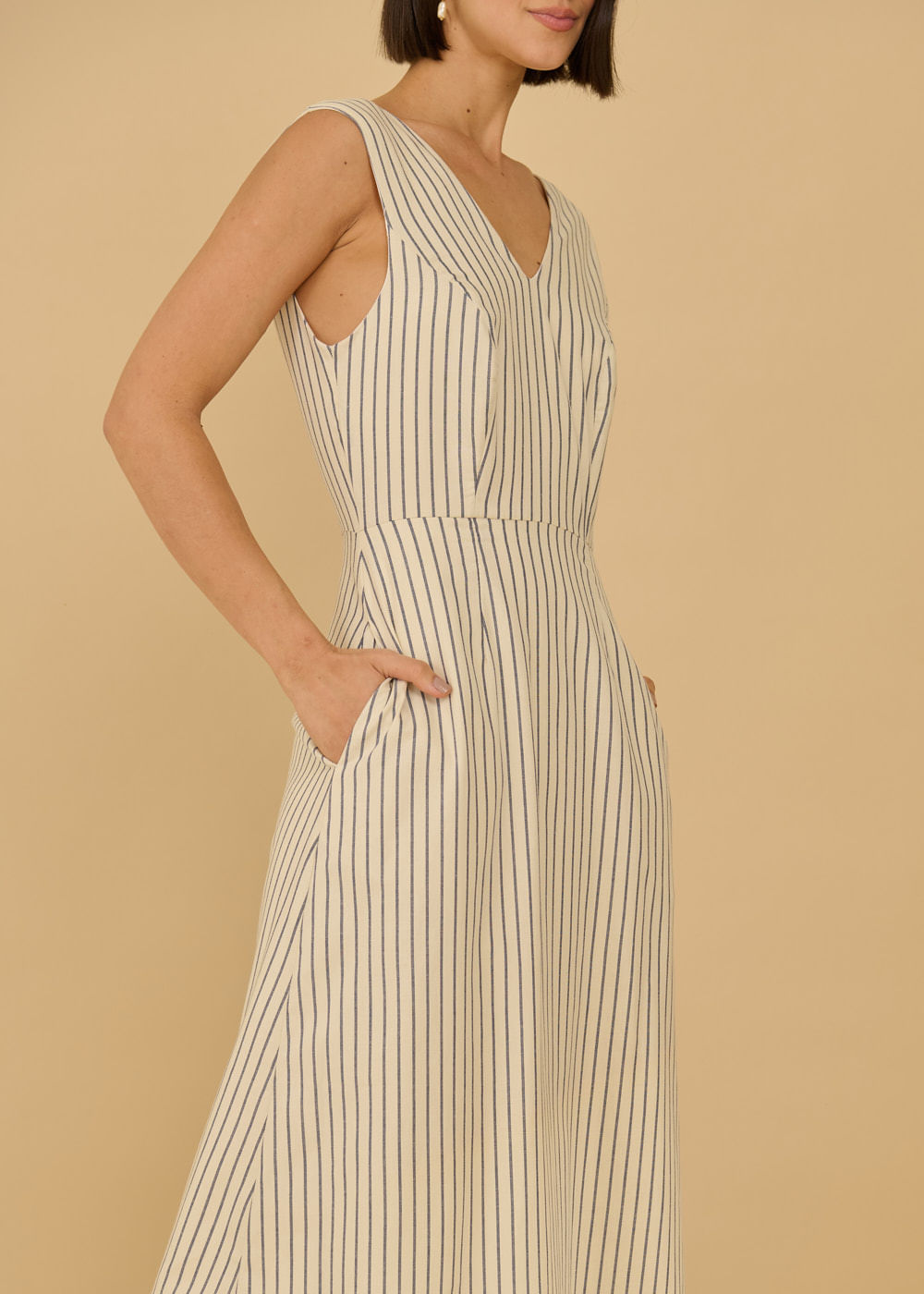 23.41.3601LIS VESTIDO LONGO LISTRADO DECOTE V