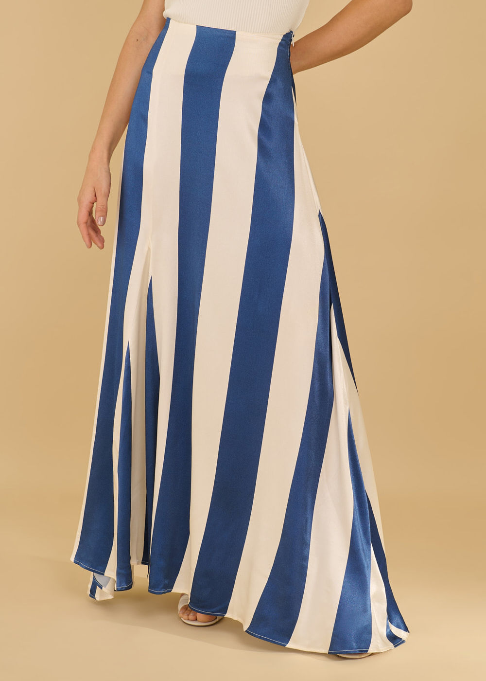 54.30.3605LIS SAIA LONGA COM NESGA - HIGHLINE