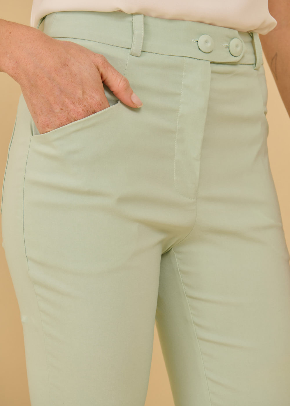 22.21.3611CPL CALÇA RETA ALFAIATARIA