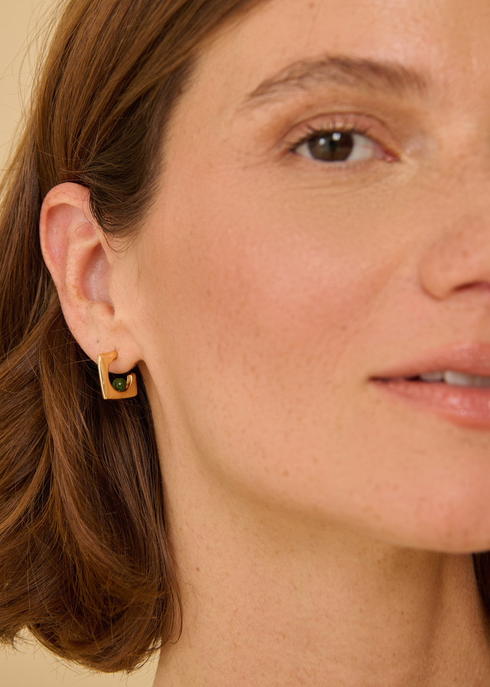 75.40.3635DOU BRINCO GEOMÉTRICO COM PEDRA MURANO