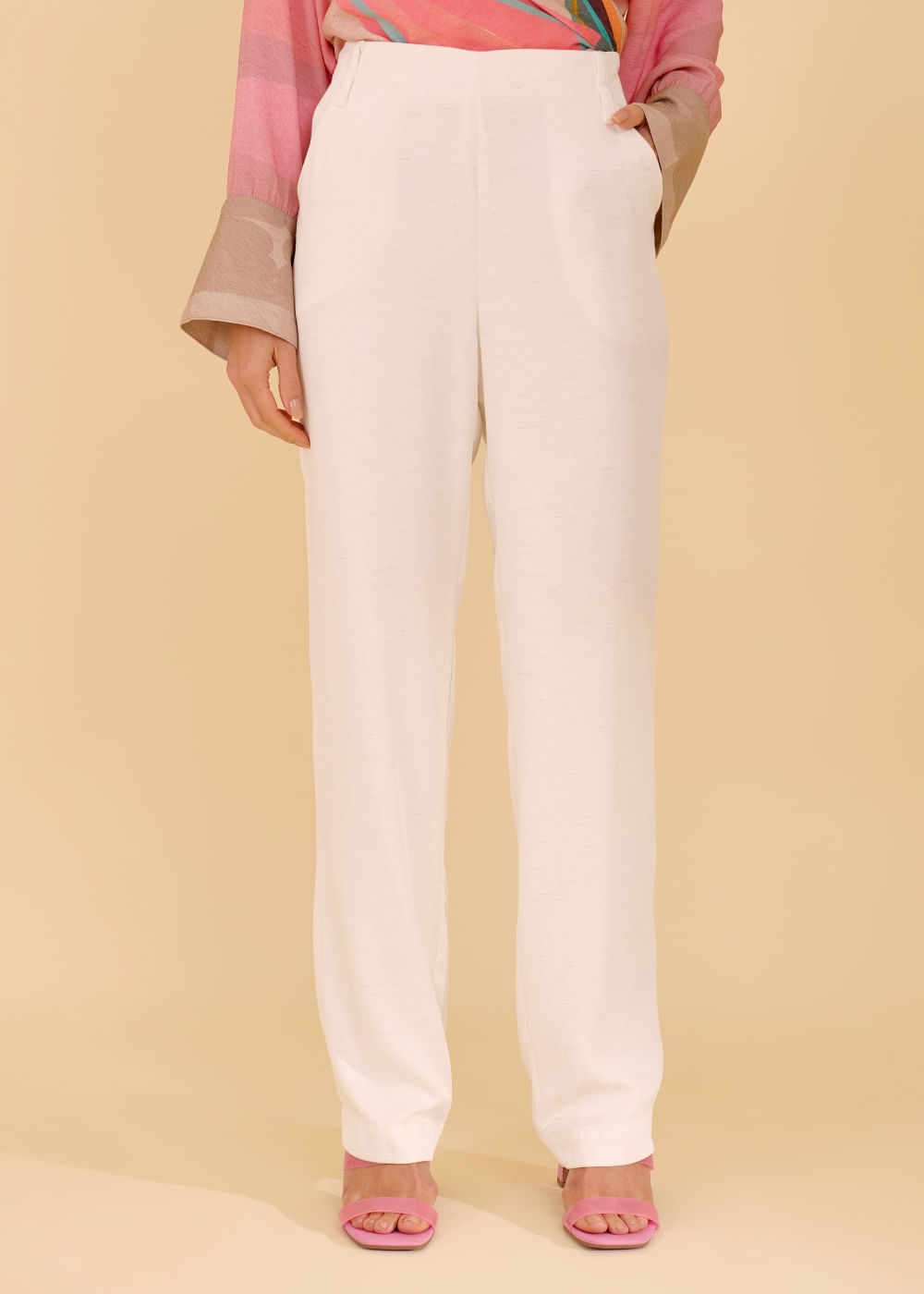 22.21.3608OFW CALÇA RETA ALFAIATARIA