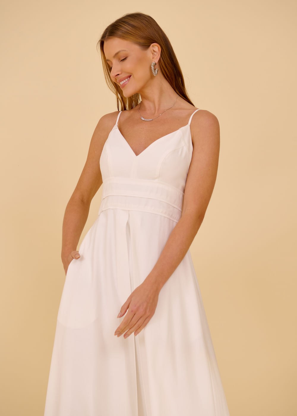 23.10.3610OFW VESTIDO MIDI DETALHADO ALFAIATARIA