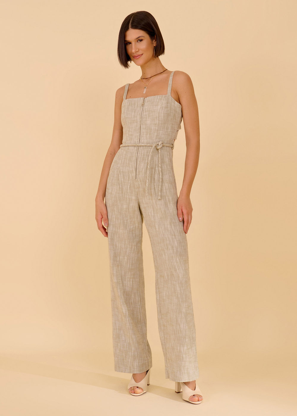 23.80.3609PST MACACÃO PANTALONA COM CINTO ROLOTÊ - HIGHLINE