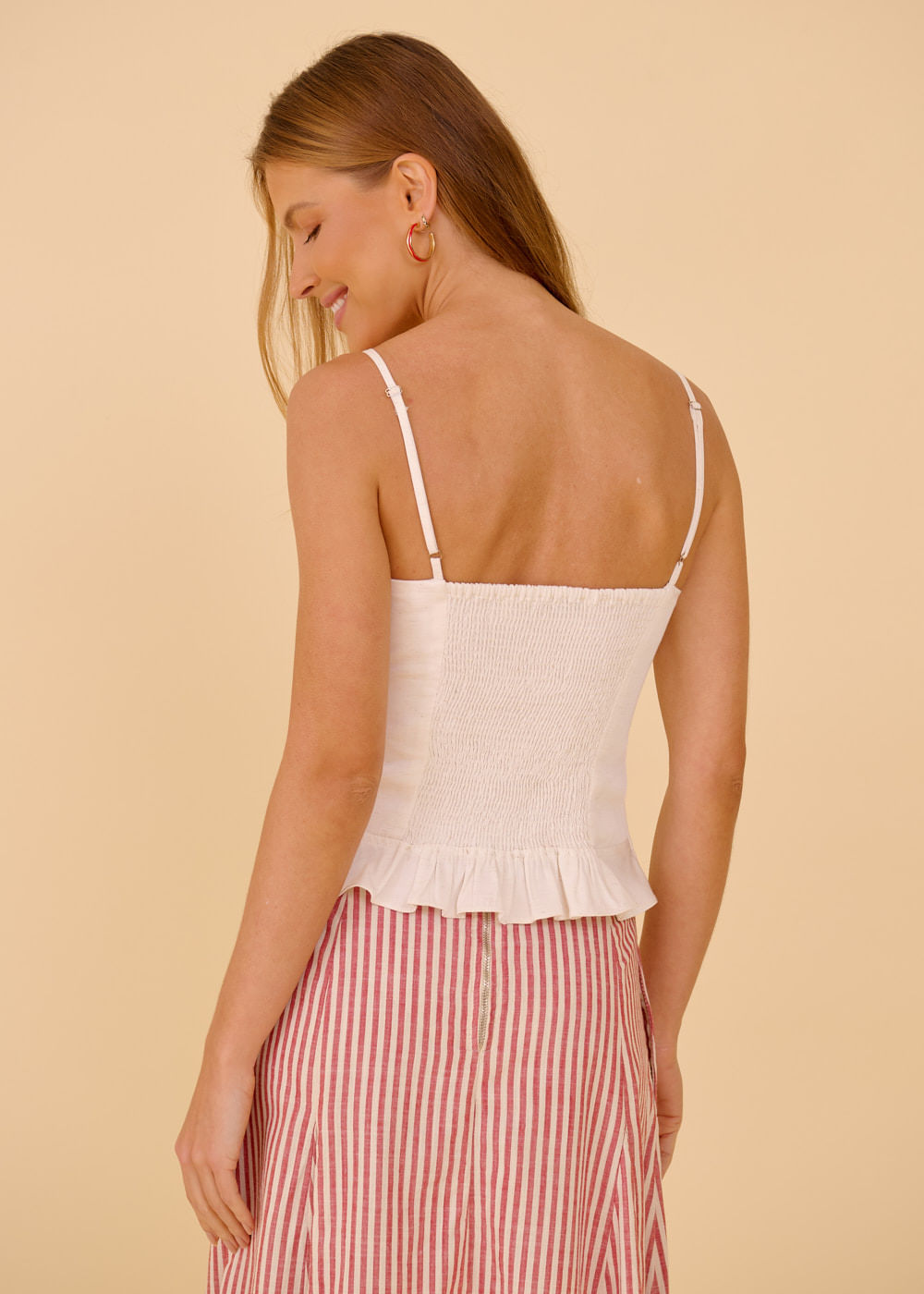 28.40.3622OFW REGATA COM DRAPEADO ALFAIATARIA