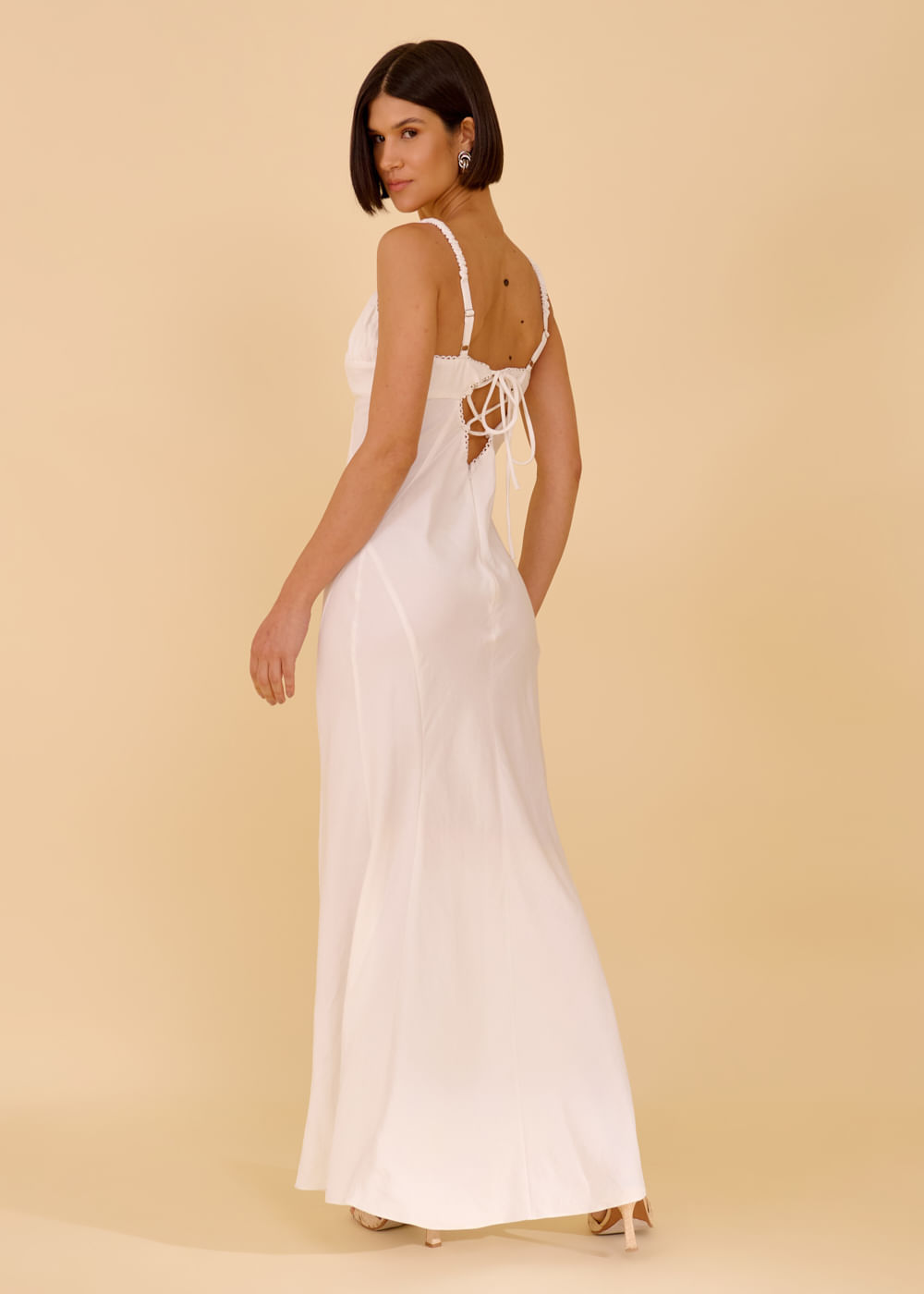 53.40.3622OFW VESTIDO LONGO DETALHADO