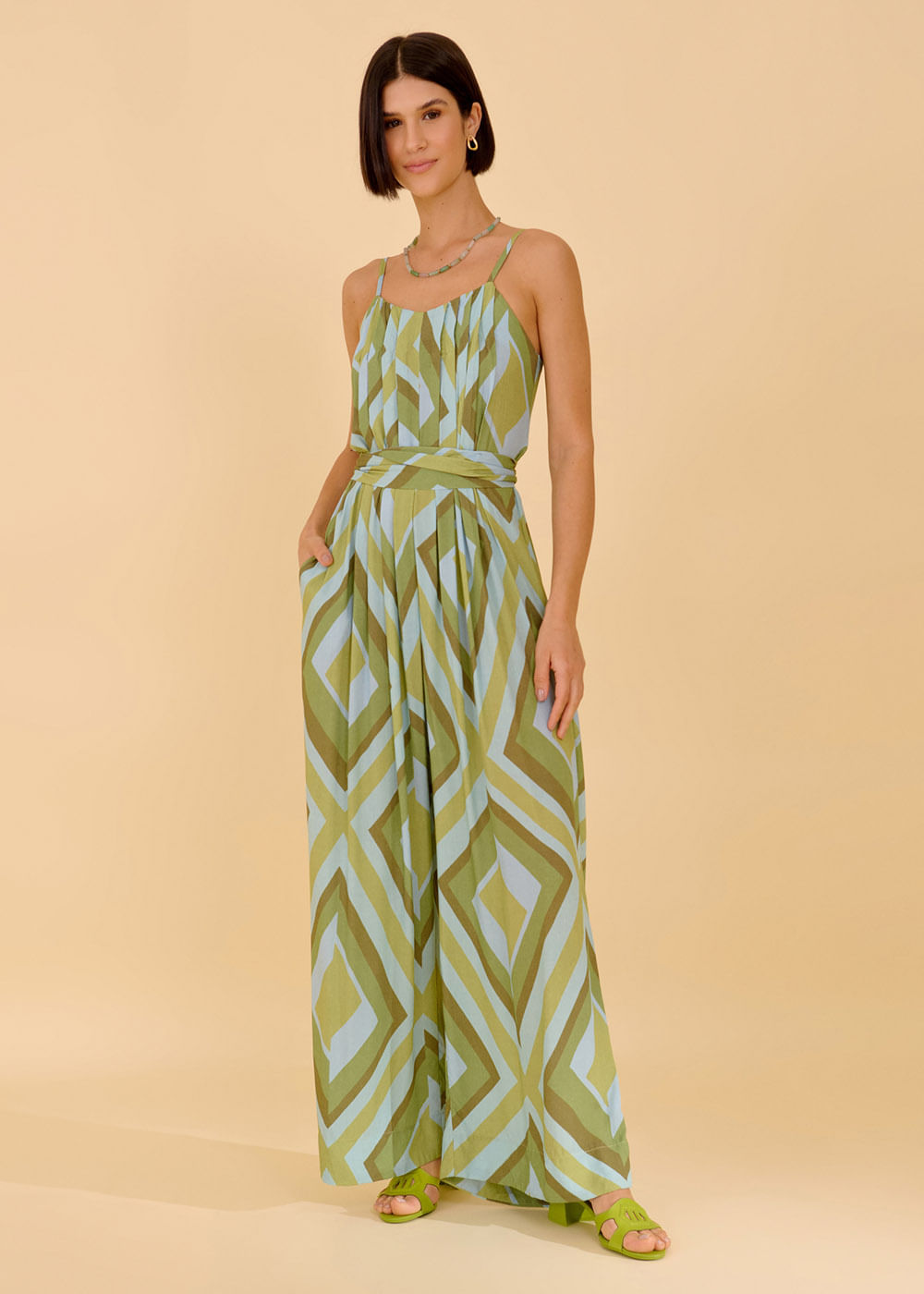 53.81.3603VPI MACACÃO PANTALONA ESTAMPA CAMPECHE