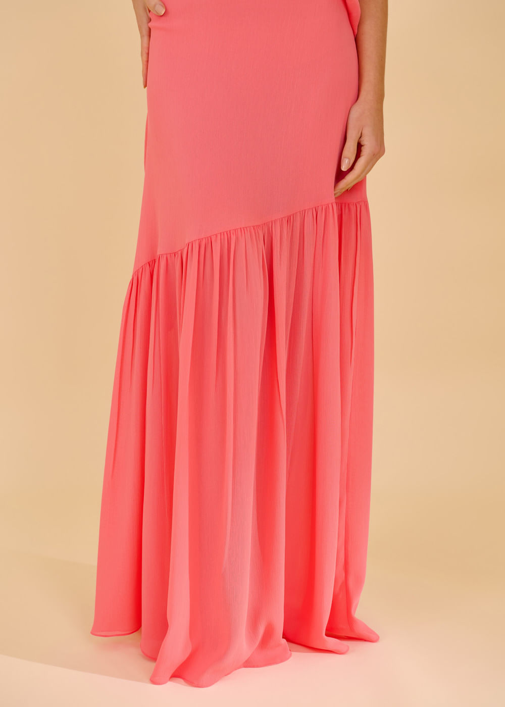 54.30.3606PTY SAIA LONGA RECORTE ASSIMETRICO COM BABADO