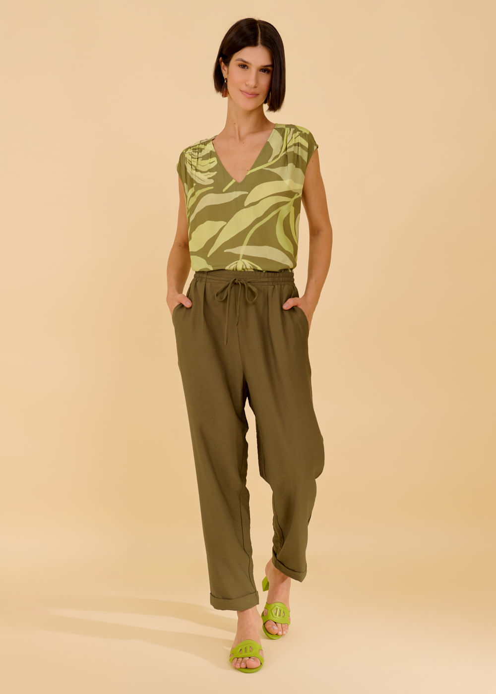 57.20.3611EST BLUSA MANGA CURTA ESTAMPA GREEN BOWL